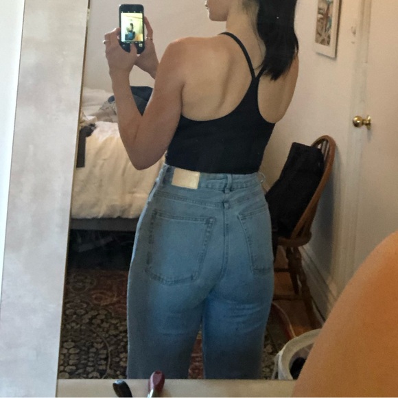 Size 25 - Everlane Way-High Curvy Jeans (Frayed Hem) - Picture 4 of 8